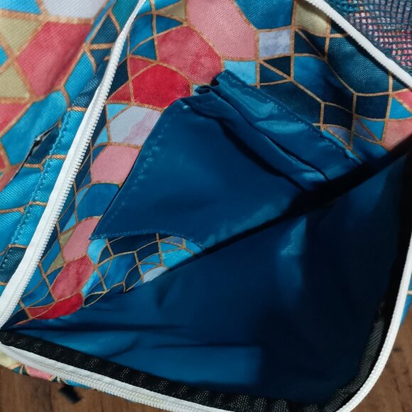 Kavu True Outdoor Wear Backpack Multiple Zippered Compartments Multi Colored - Picture 11 of 12